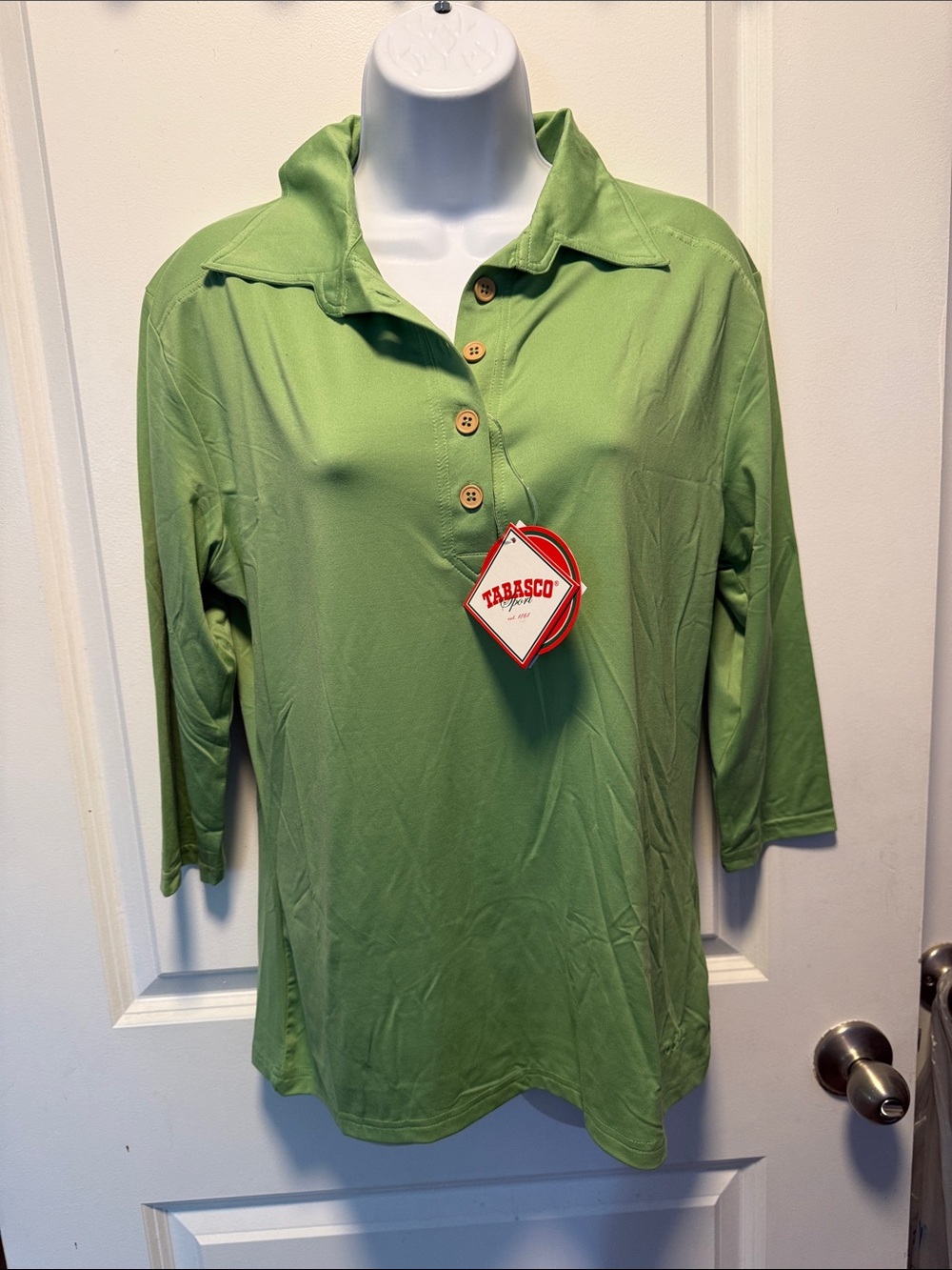 Tabasco Light Green Button-Up Collared Women’s Top
